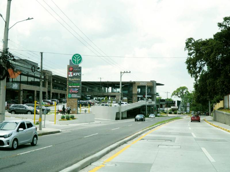 <b><span class=mln_uppercase_mln>Sector.</span></b> En el noroeste han surgido nuevas plazas comerciales, residenciales de circuito cerrado y condominios en los últimos cinco años.<span class=mln_uppercase_mln> Fotos: Amílcar Izaguirre</span>