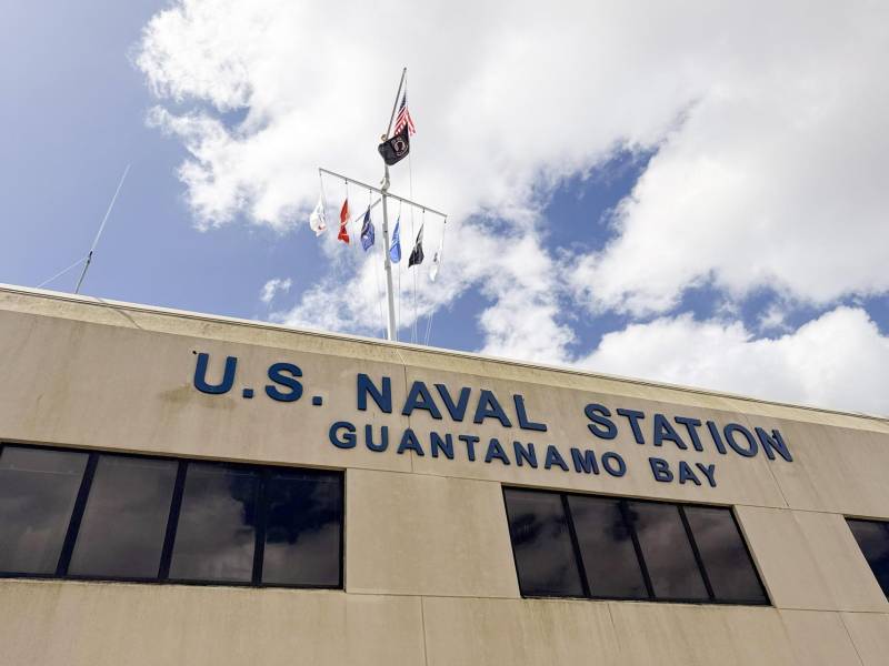 La brecha territorial, ideológica y económica entre los dos países, enemistados por casi 70 años, se vuelve palpable cuando se visita el enclave militar estadounidense.