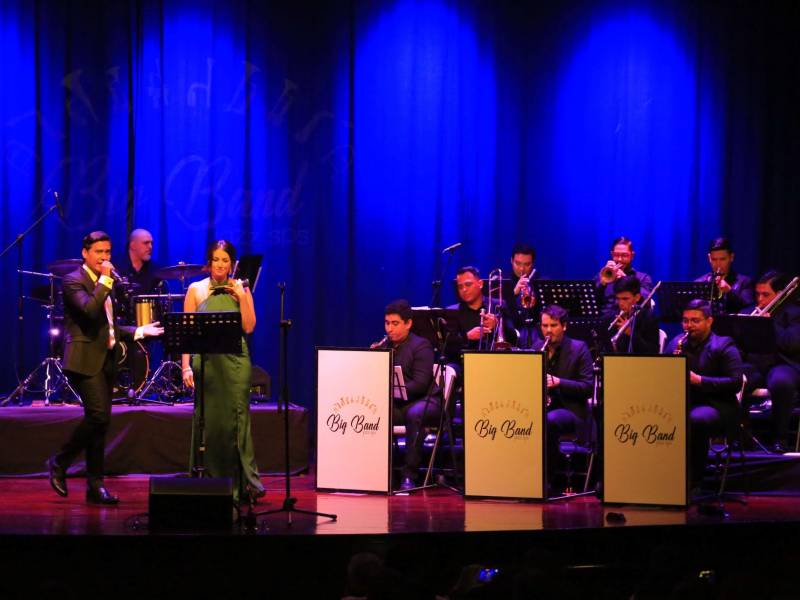 Daniel Ochoa y Eilyn García destacaron con sus interpretaciones de grandes éxitos del jazz.