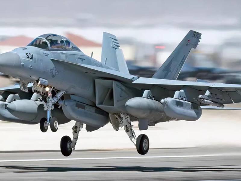 Avión Boeing EA-18G Growler.