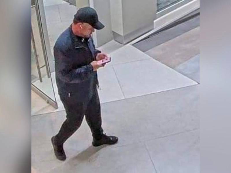 David Chávez, presidente del Partido Nacional mientras salía del aeropuerto de Palmerola.