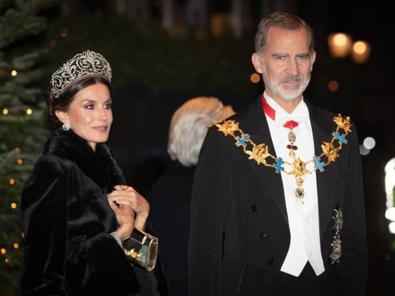 Los reyes de España Letizia y Felipe IV