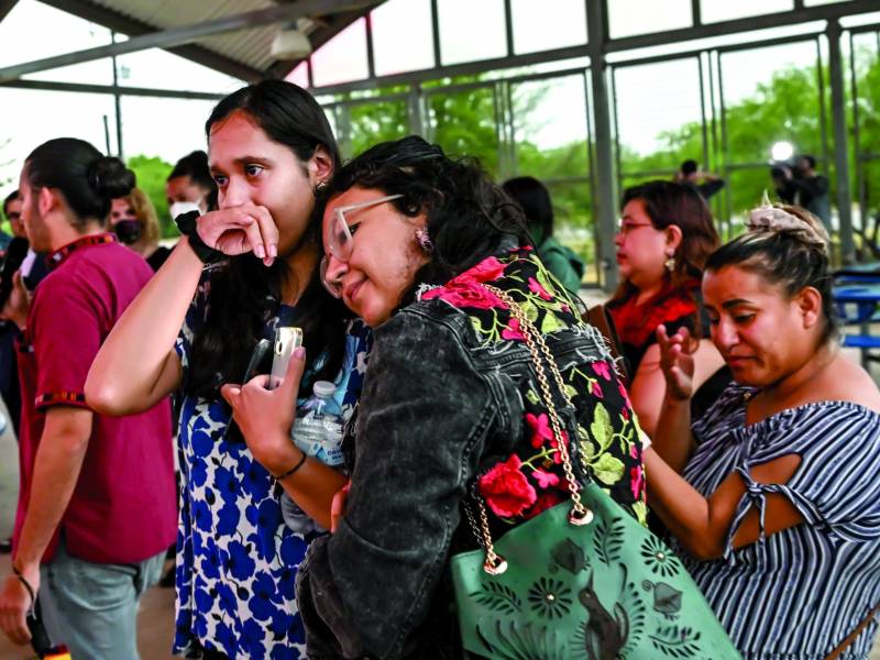 Tras la tragedia, México,Estados Unidos, Guatemala y Honduras prometieron apoyar a sobrevivientes y familias de las víctimas, además de investigar para llevar a los responsables ante la justicia. Fotos AFP/EFE
