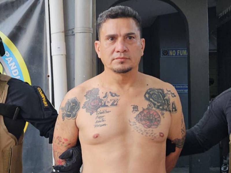 Roldan Mejía Moreno fue presentado por agentes de la Dipampco.