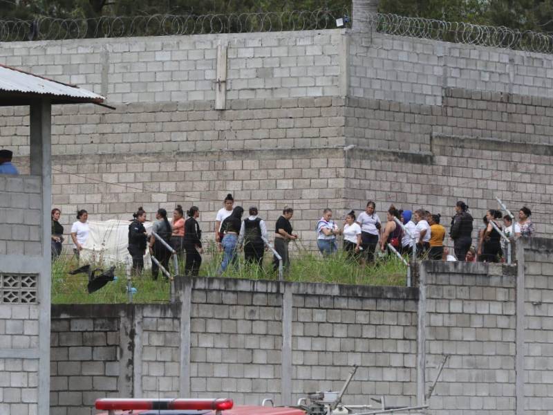 Este martes se registró una reyerta en el Centro Femenino de Adaptación Social (Cefas), ubicado en Támara, Francisco Morazán.