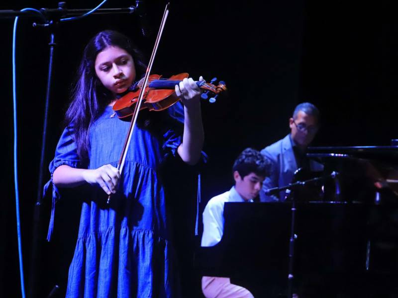 Cada alumno demostró sus dotes artísticos aprendidos.