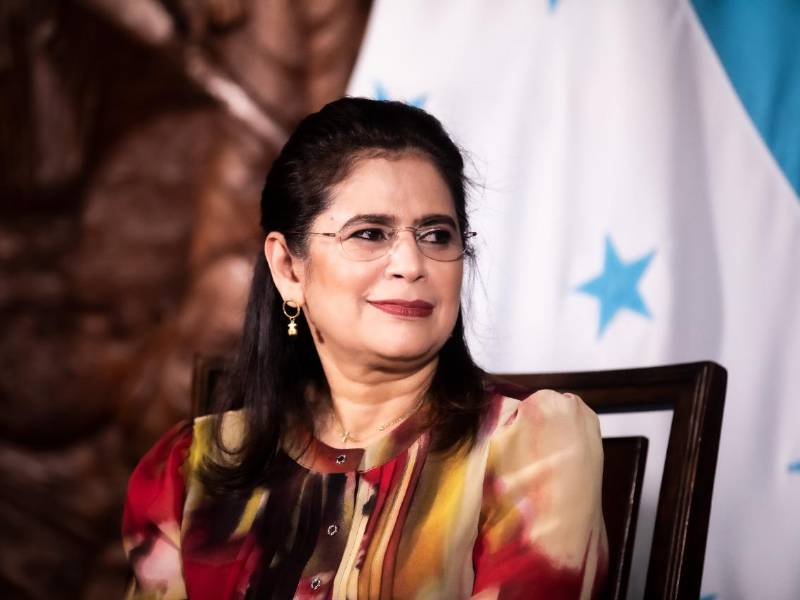 Rixi Moncada fungió hasta finales de 2023 como ministra de Finanzas y luego anunció su candidatura presidencial por Libre.