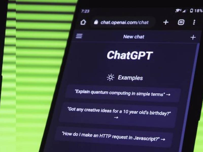 ChatGPT puede ahora buscar datos directamente en internet.