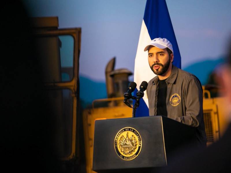 Bukele anunció que El Salvador ya superó el 70% de la vacunación meta contra el covid 19.