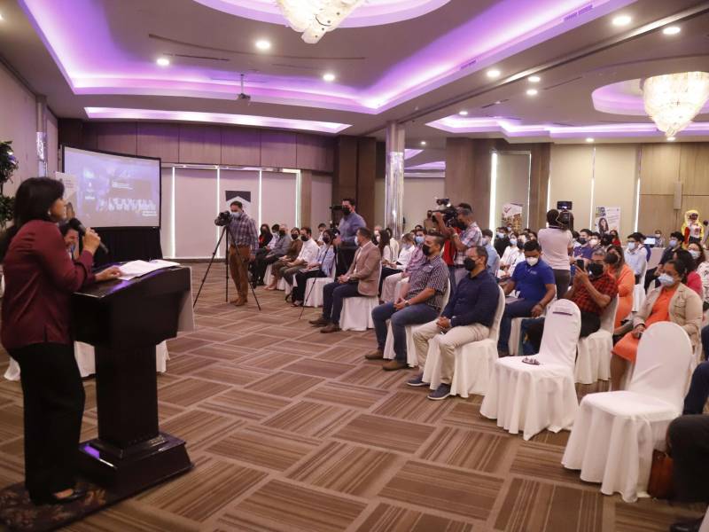 Con la capacitación pueden optar a mejores puestos.