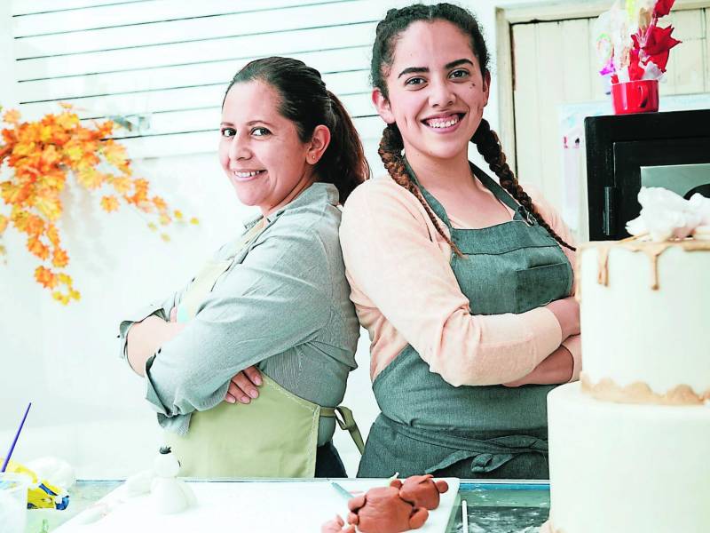 Las mujeres que emprenden su negocio autónomo suelen ser más alegres y creativas para hacer nuevas cosas.