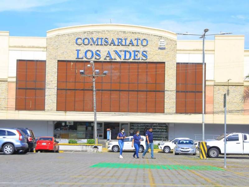 Comisariato Los Andes premia a sus clientes, en conmemoración a su 36 aniversario con la promoción: “Te Regala Tu Súper Cada Hora”.