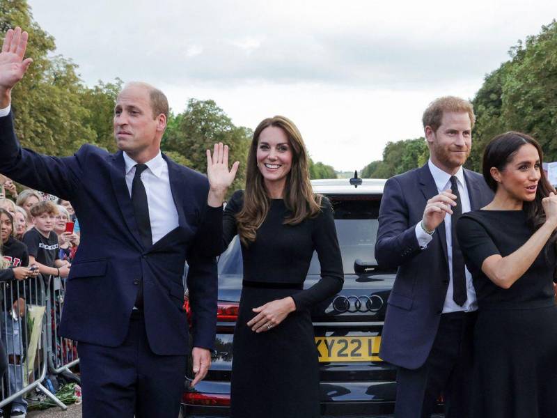 Los duques de Sussex, Harry y Meghan, desean a Kate una recuperación “en paz” tras el anuncio de la princesa sobre su salud.