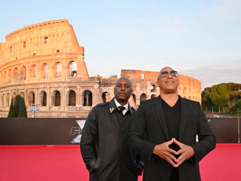 Los actores Tyrese Gibson y Vin Diesel fueron captados a su llegada a la premier del film Fast X en Roma.