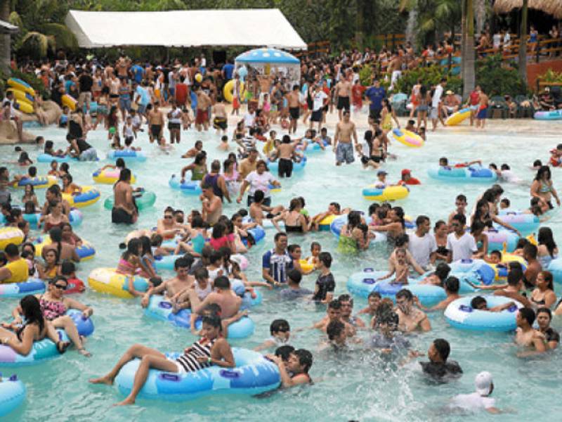 Veraneantes se despiden de la Semana Santa