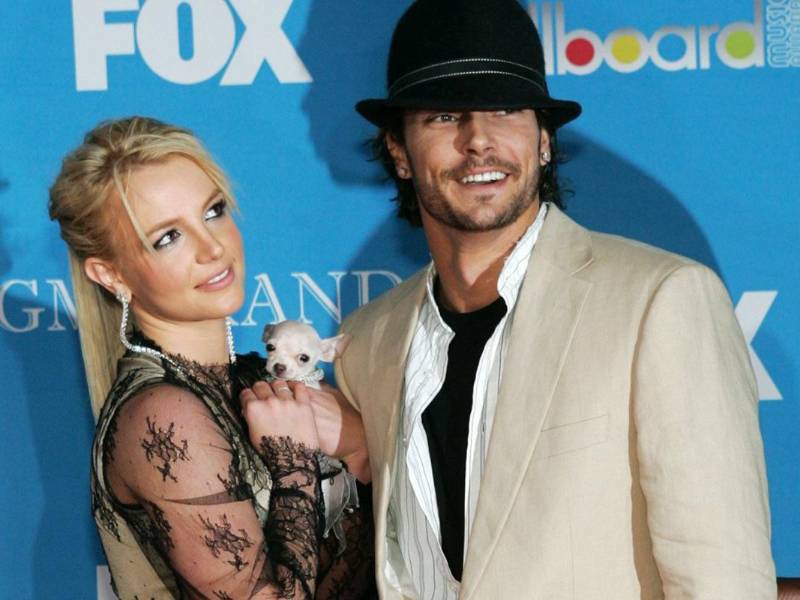 Ella afirma que Kevin Federline conoció a Britney Spears en un club en Los Ángeles en 2004.