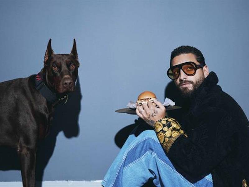 Maluma emprende con venta de hamburguesas