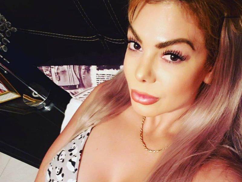 El asesinato de la actriz y modelo mexicana Tania Mendoza, de “La mera Reyna del sur”, es investigado como un posible feminicidio en un caso repleto de interrogantes por sus supuestos vínculos hace más de una década con el fallecido narcotraficante Arturo Beltrán Leyva.
