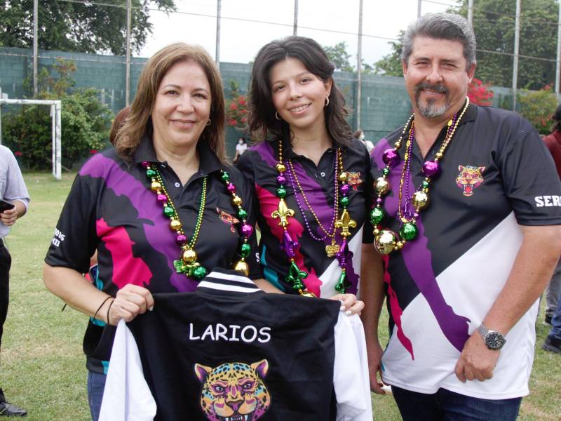 Vicky de Larios, Michelle Larios y Christian Larios