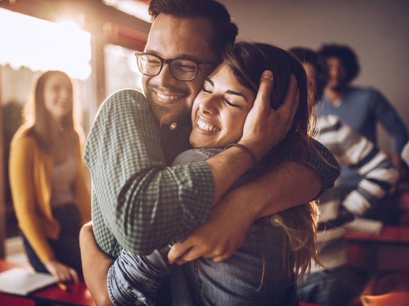 “Desde hace un tiempo he comenzado a enamorarme de mi mejor amiga, pero no sé cómo decirle.”