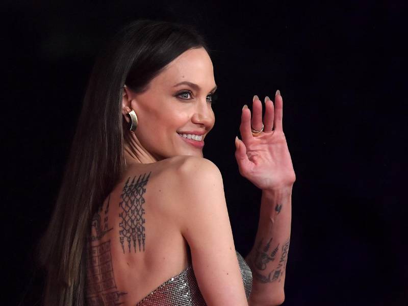 “Estoy triste”, dijo Angelina Jolie en referencia al público que no podrá ver la película.