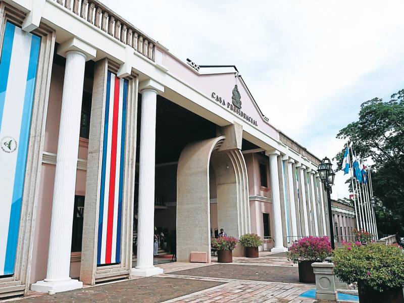 <b><span class=mln_uppercase_mln>Poder.</span></b> Desde el gobierno se anuncia el cierre de diversas oenegés.