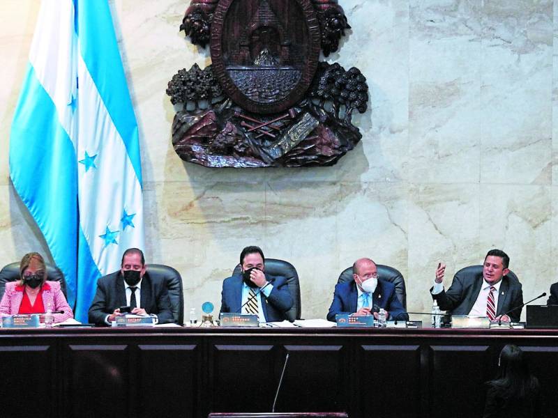 Por segunda vez, el Congreso de Luis Redondo ordenó la entrega.