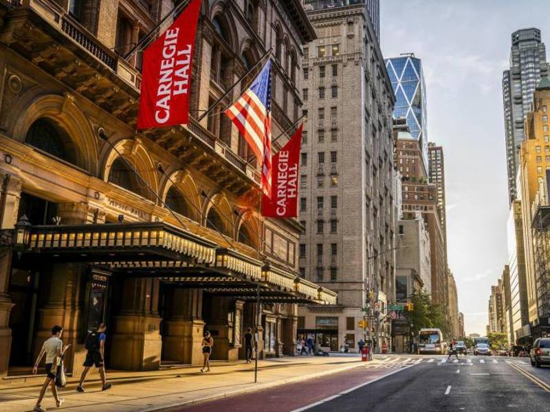 Las afueras del Carnegie Hall de Nueva York, Estados Unidos.