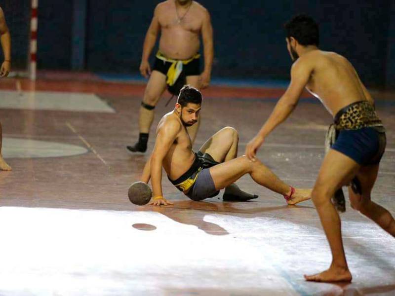 Juego. Hoy se inicia el campeonato de pelota maya.
