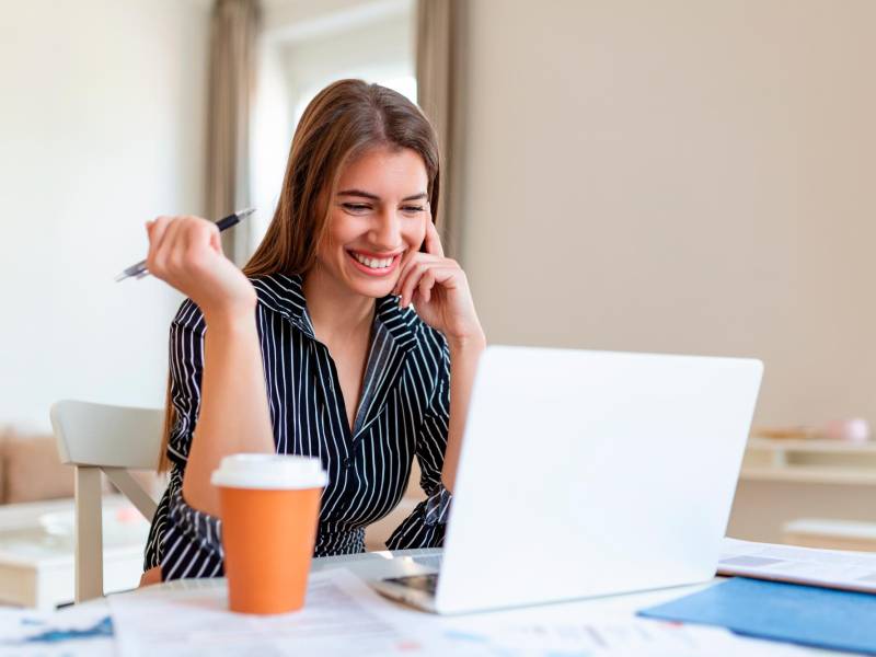 <b><span class=mln_uppercase_mln>Enfóquese en sus sueños y tendrá un mejor estilo de vida.</span></b>