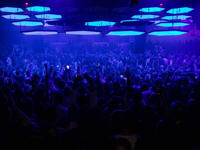 El antro Pacha en Ibiza. La isla es motor del sector turístico español, con 3.3 millones de visitantes el año pasado.