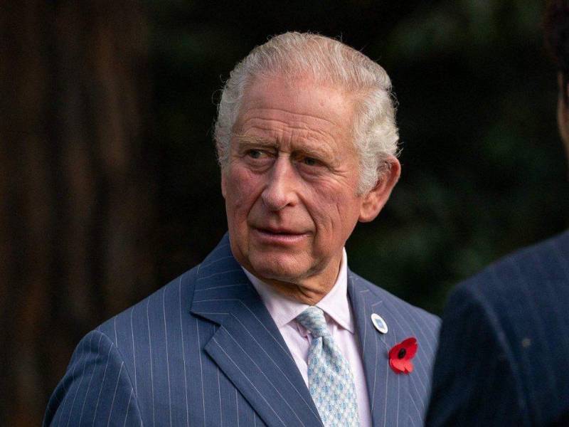 El príncipe Carlos niega las declaraciones sobre él en el nuevo libro del escritor Christopher Andersen.