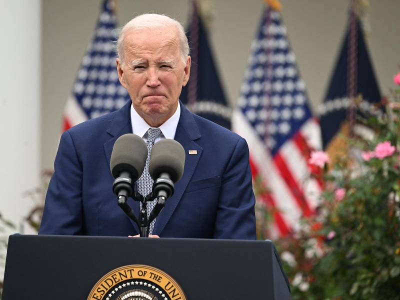 El presidente Joe Biden animó a los estadounidenses a seguir su ejemplo y vacunarse contra la covid y la gripe.