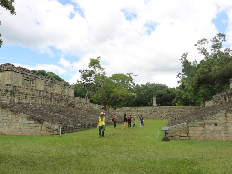 El Sitio Arqueológico de Copán es uno de los destinos más visitados por turistas nacionales y extranjeros.