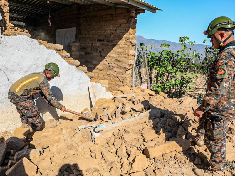 El Ministerio de Medio Ambiente y Recursos Naturales (MARN) de El Salvador informó este martes que son 361 sismos los registrados en el municipio de San Lorenzo, fronterizo con Guatemala, desde el domingo.