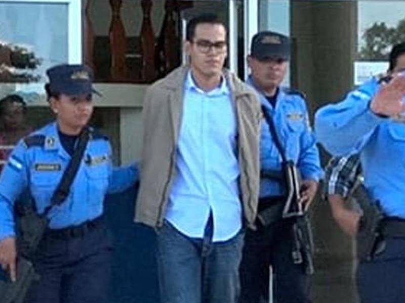 Luis José Ulloa Hernández cuando fue presentado en los tribunales.