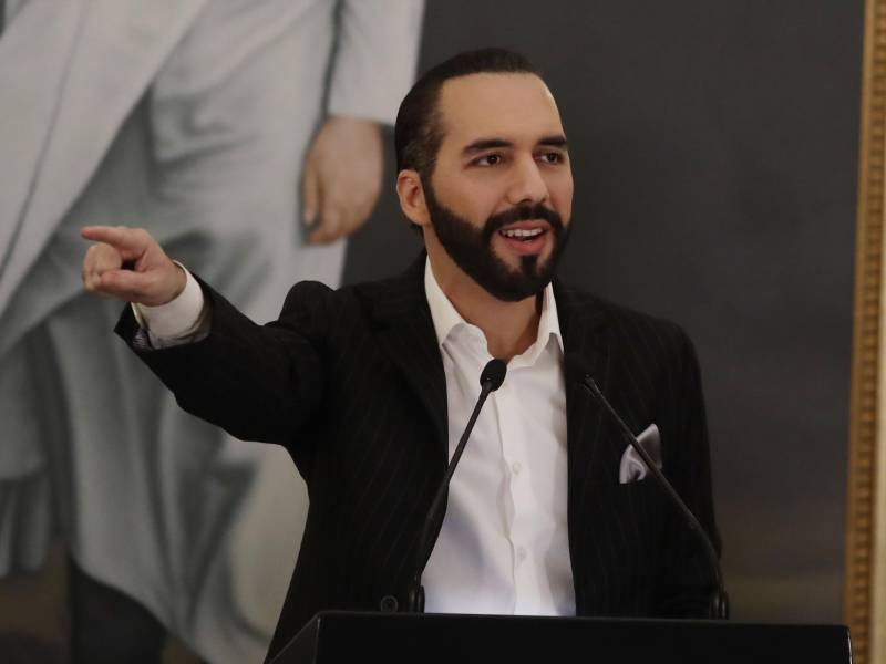 Bukele no se ha pronunciado aún sobre las sanciones a los funcionarios de su Gobierno por supuestas negociaciones con pandillas.