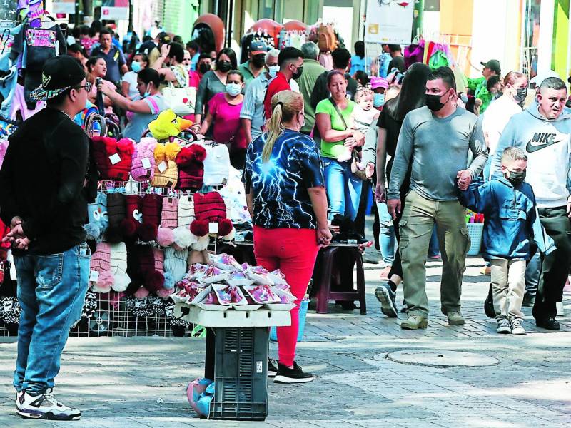 <b>A través de reformas a las normas para la gestión de información crediticia, 245,015 morosos resultaron beneficiados en la CIC.</b>