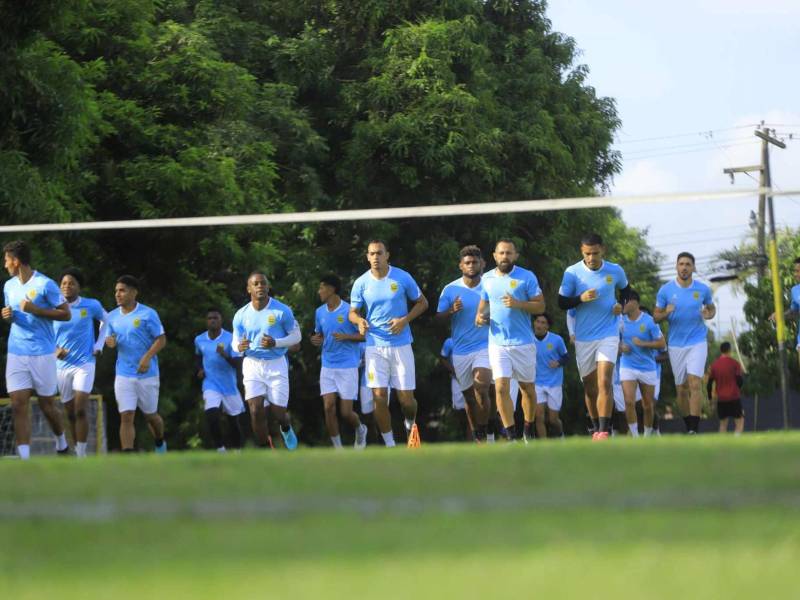 La Máquina se prepara para iniciar el torneo Apertura 2034 ante el Victoria.