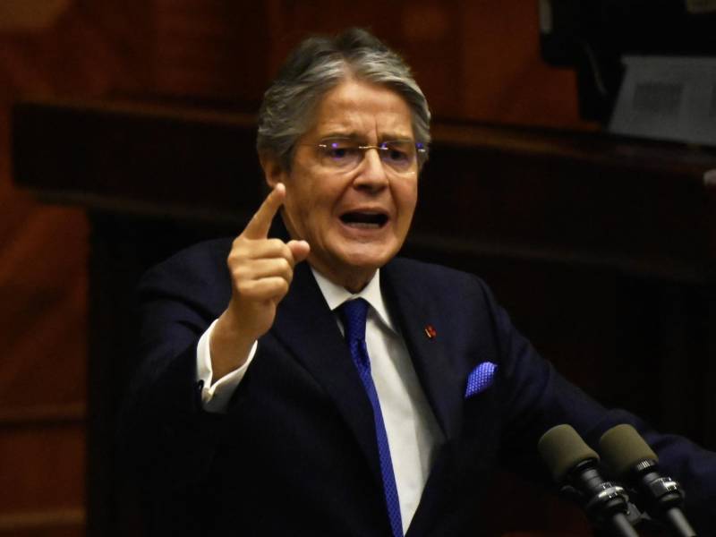 El presidente de Ecuador, Guillermo Lasso, se defendió ayer ante el Congreso de las acusaciones de supuesta corrupción en su contra.