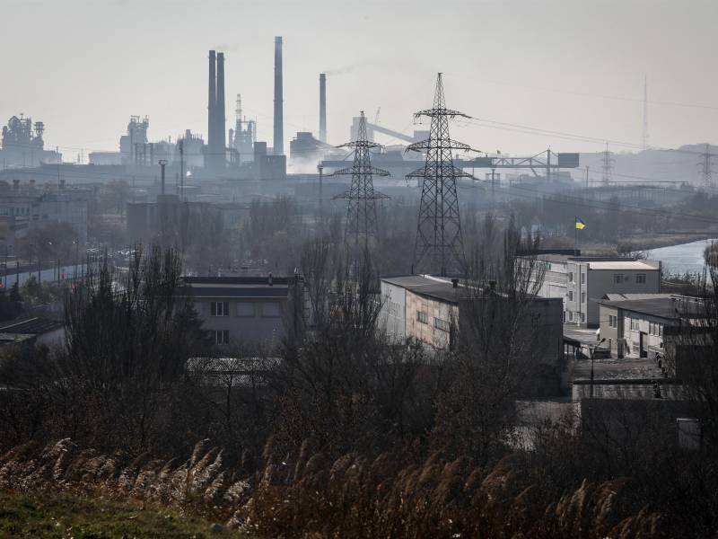 Además, el Gobierno de Estados Unidos reabrirá esta semana su embajada en Ucrania, cerrada tras el comienzo de la invasión de Rusia. Fotografía: EFE