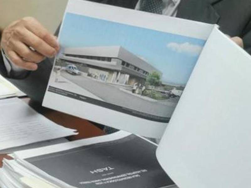 En el hospital de Tocoa se gastarían al menos 47 millones de dólares.