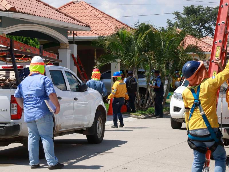 <b><span class=mln_uppercase_mln>Acciones.</span></b> El año pasado, la estatal ejecutó operativos contra el hurto de energía en varias zonas del país.