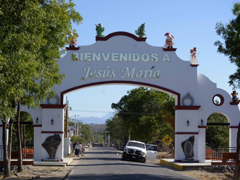 En Jesús María, un poblado con unos 5 mil habitantes, según datos del Ayuntamiento de Culiacán, se vive estrés postraumático tras el estallido de violencia por la captura de Ovidio Guzmán, uno de los herederos del Chapo Guzmán.