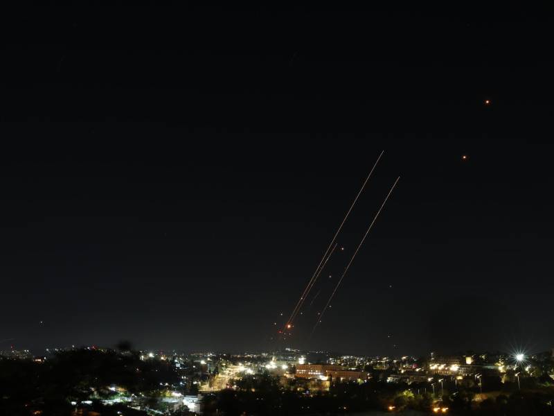 Imagen de Jerusalén este viernes durante el lanzamiento de misiles de Irán.