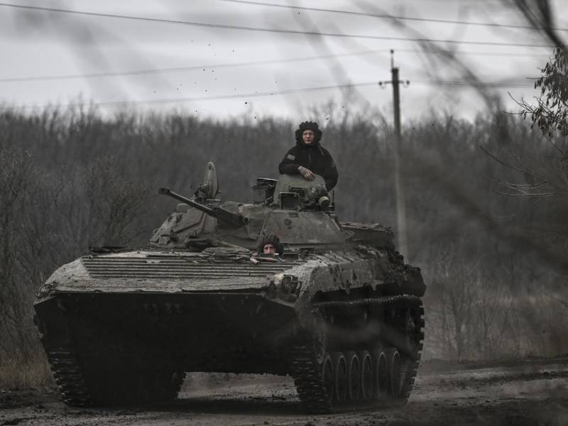 Tras obtener tanques de guerra de los aliados, Ucrania ahora busca que le envíen cazas.