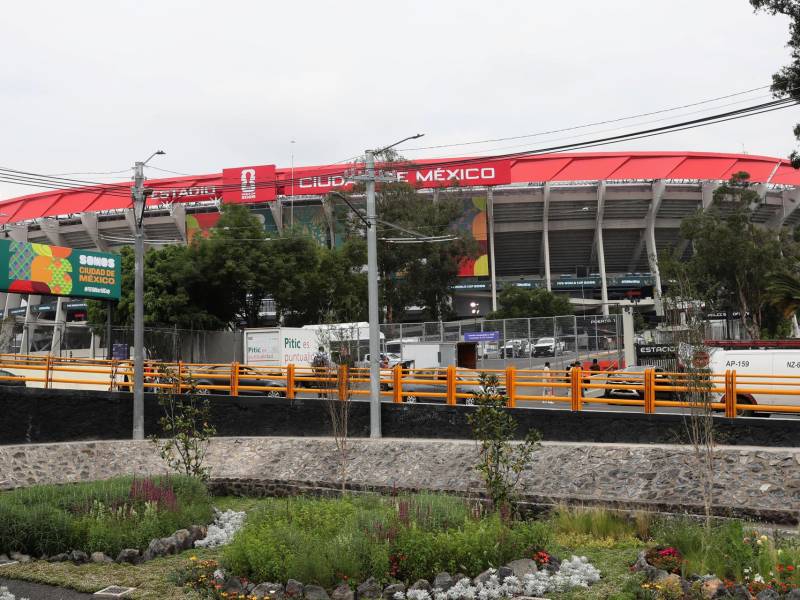 MEX5454. CIUDAD DE MÉXICO (MÉXICO), 10/06/2026.- Fotografía que muestra el estadio Ciudad de México este miércoles, a un día de la inauguración del Mundial de la FIFA 2026 entre las selecciones de México y Sudáfrica. EFE/Mario Guzmán