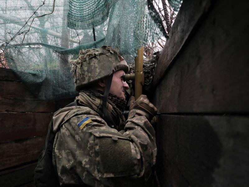 Ucrania desplegó tropas en la frontera ante el masivo despliegue de militares rusos en las últimas semanas.