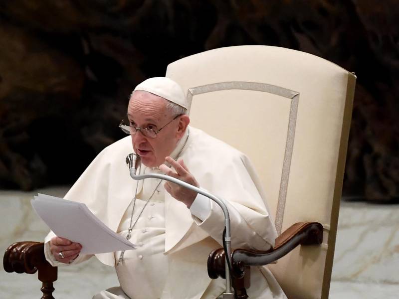 Francisco pidió comprensión y apoyo de los padres para los hijos con diferente orientación sexual.