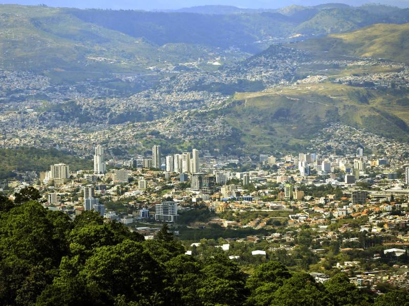 Honduras, con el apoyo del Programa de las Naciones Unidas para los Asentamientos Humanos (ONU Habitat), aprobará una nueva Política Nacional Urbana para mejorar el desarrollo y planificación de sus ciudades, informó el organismo internacional.